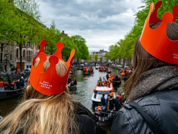 300 free spins met koningsdag bij toto casino