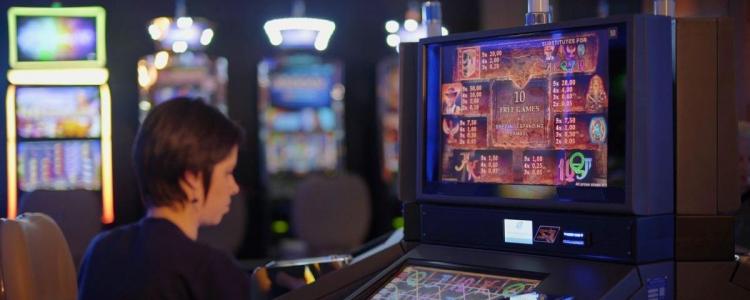 Waarom lijken online casino's op elkaar?
